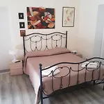 Vernagallo\'S House 2